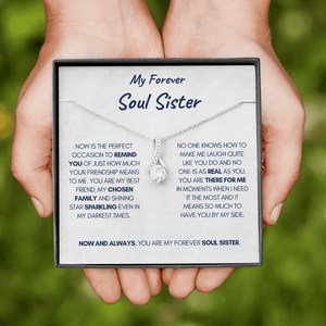 Soul Sister: alluring beauty necklace